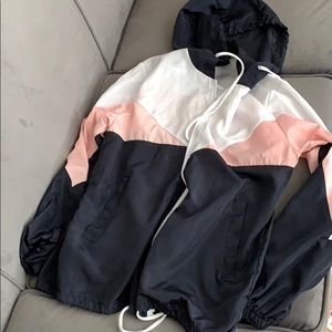 Light weight jacket